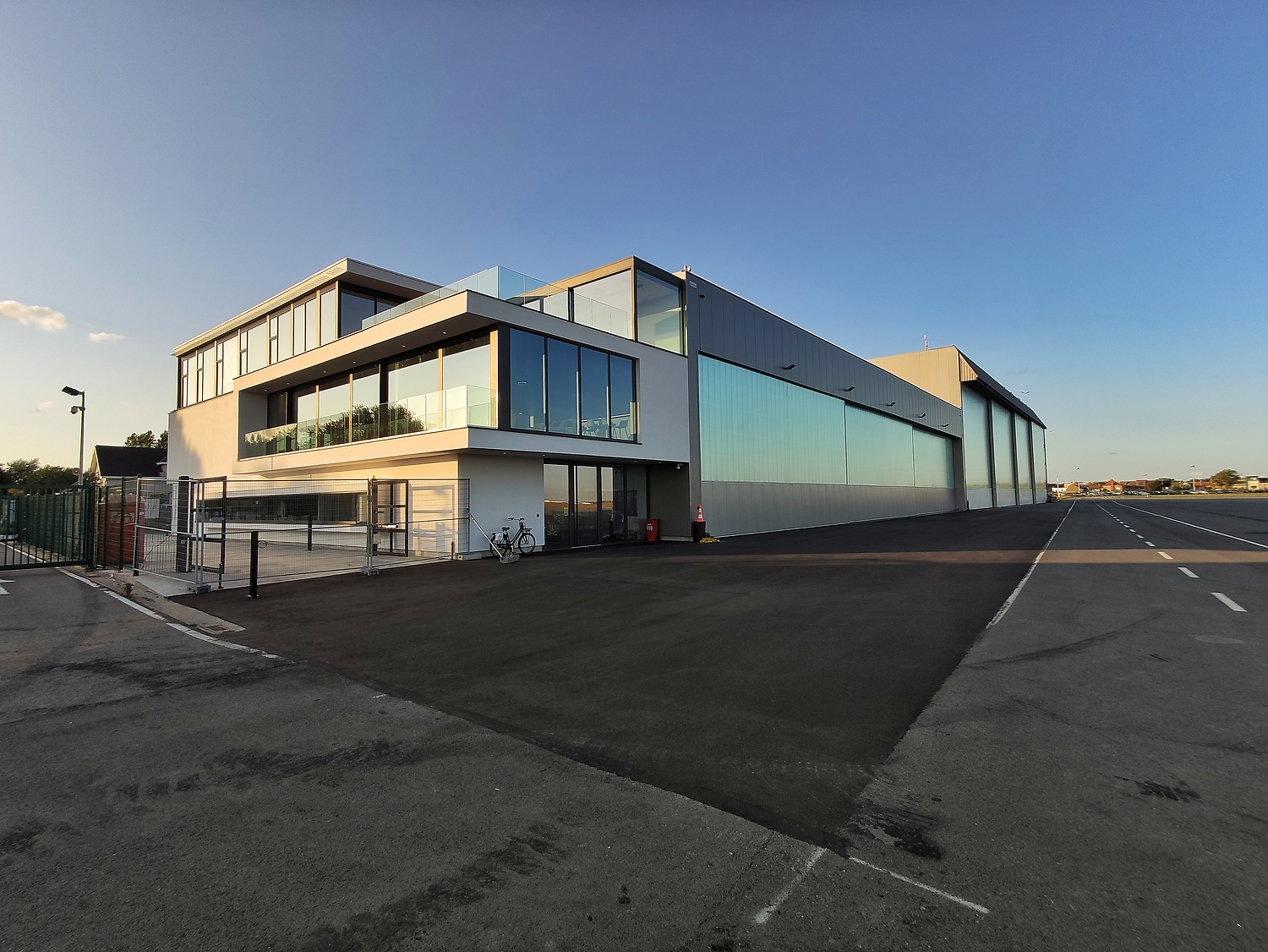 WE MEET YOUR SPACE REQUEST