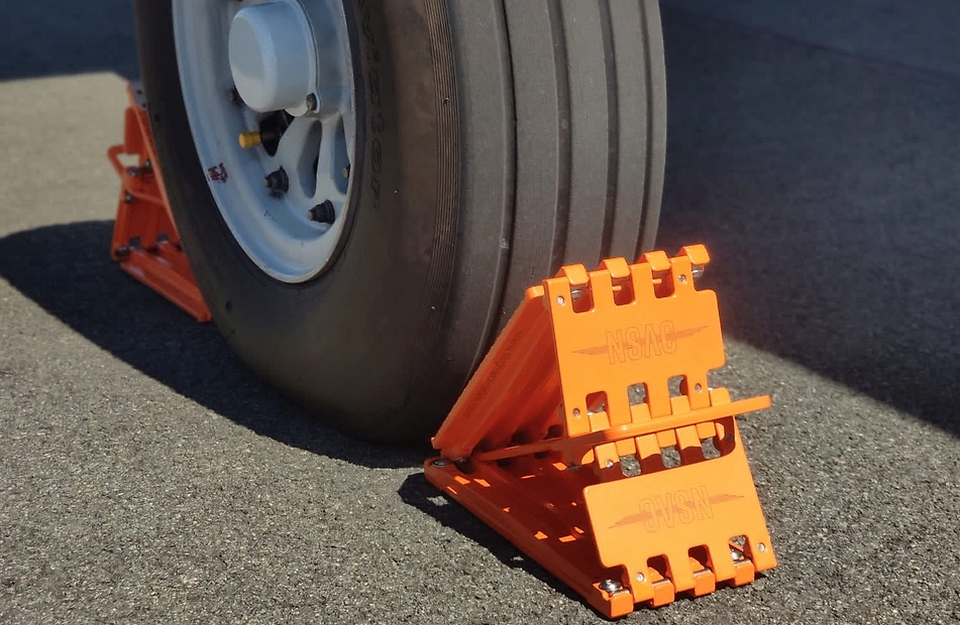 Alpha Chocks & Aero Sense